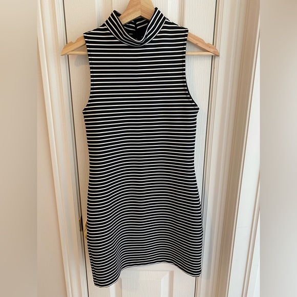 Top Shop Striped Dress - Picture 1 of 4